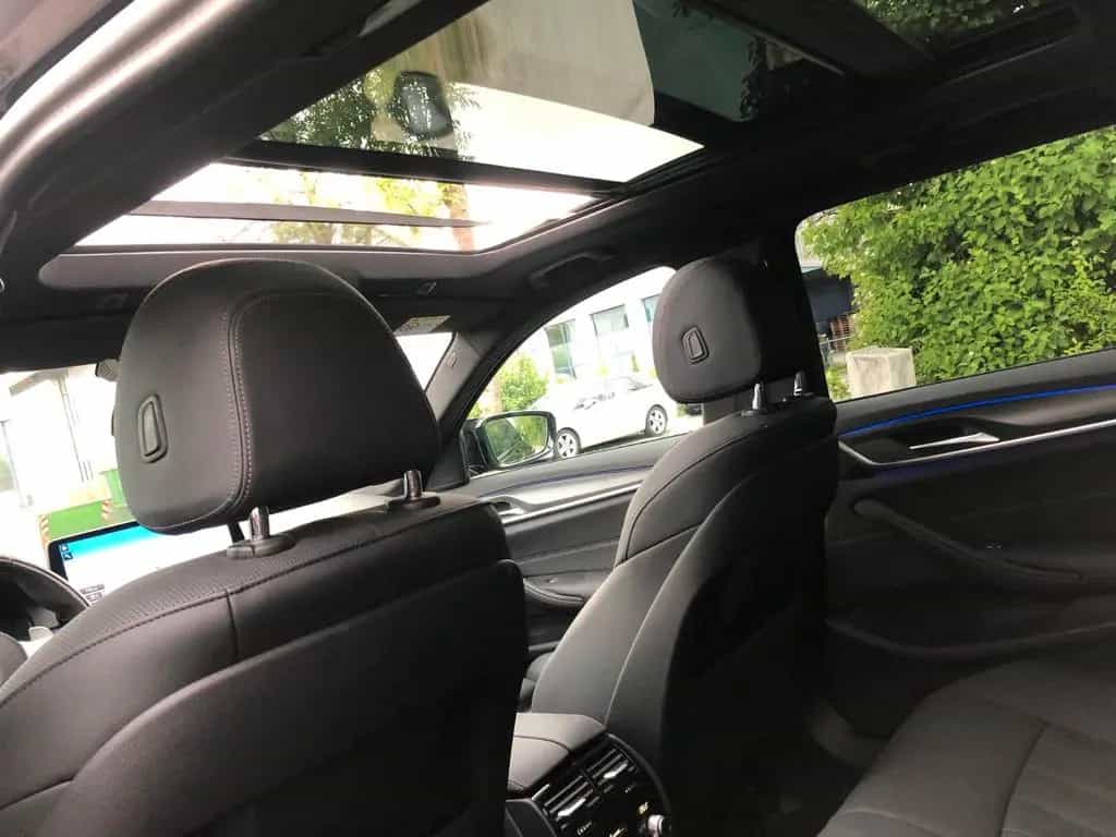 BMW 520 d Touring*M-SPORT*LEDER*PANO*PROFNAVI*LED*KLI 12/2022-photo-13