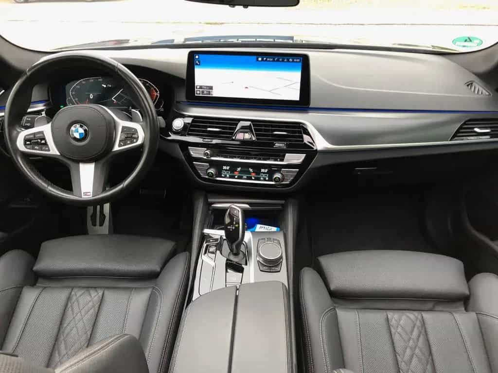BMW 520 d Touring*M-SPORT*LEDER*PANO*PROFNAVI*LED*KLI 12/2022-photo-14