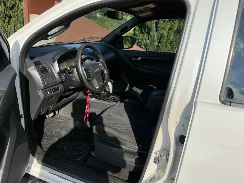 Isuzu D-Max 2.5 Crew Cab Quasar A/T 4WD 11/2016-photo-11