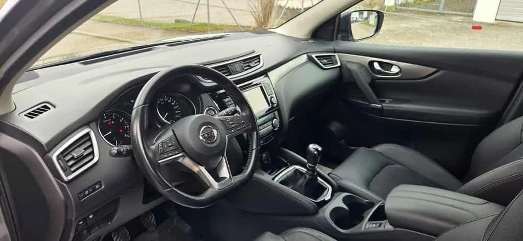Nissan Qashqai Tekna * LED*360 CAM* Leder* 2.Hand 02/2020-photo-32