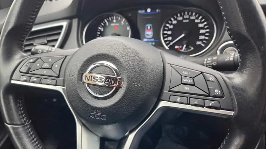 Nissan Qashqai Tekna * LED*360 CAM* Leder* 2.Hand 02/2020-photo-34