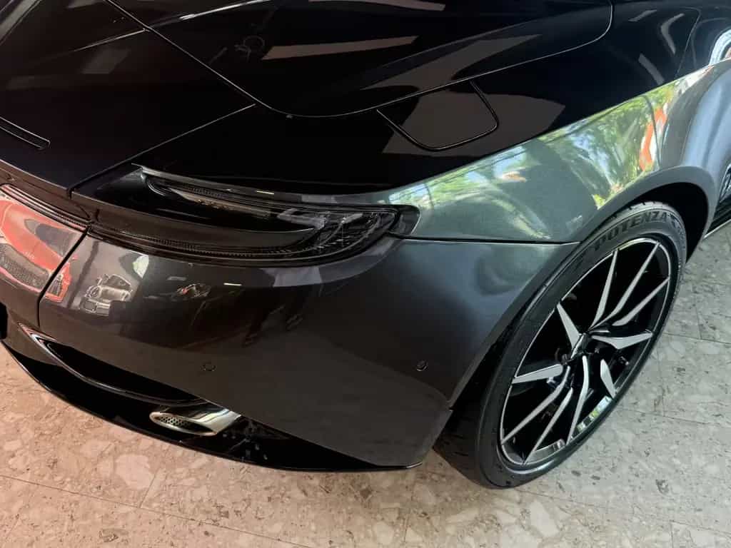 Aston Martin DB11 4.0 V8 Volante++TRAUM KFZ++ 10/2019-photo-15