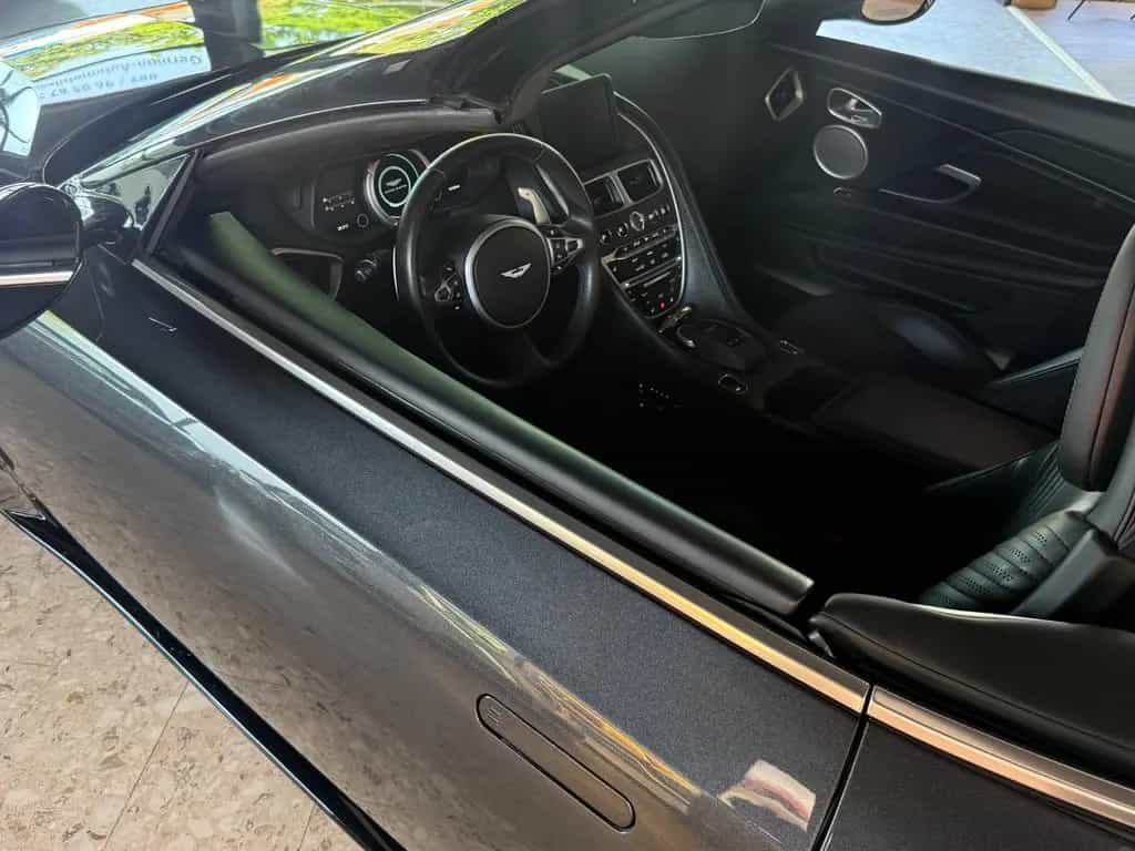 Aston Martin DB11 4.0 V8 Volante++TRAUM KFZ++ 10/2019-photo-17