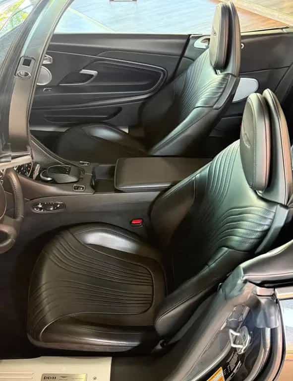 Aston Martin DB11 4.0 V8 Volante++TRAUM KFZ++ 10/2019-photo-19
