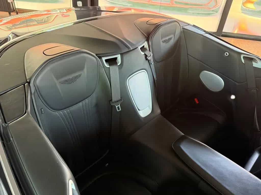 Aston Martin DB11 4.0 V8 Volante++TRAUM KFZ++ 10/2019-photo-22