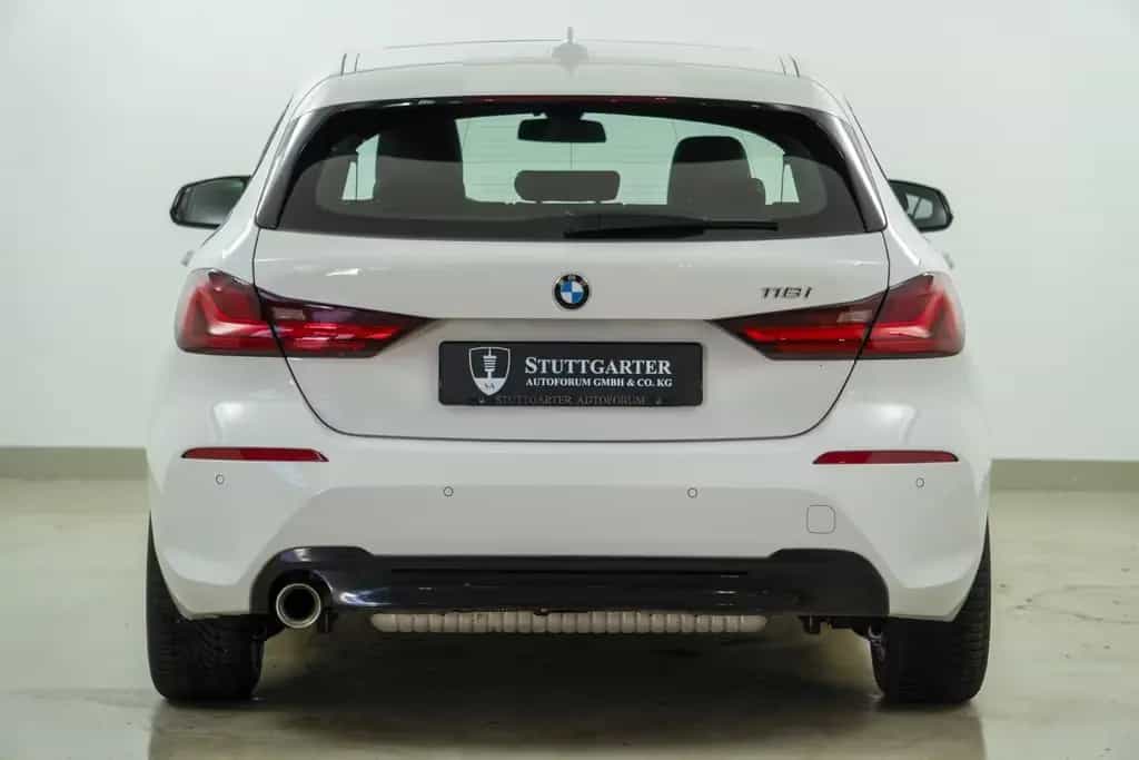 BMW 118 i Sport Line Pano Navi LED 11/2020-photo-4