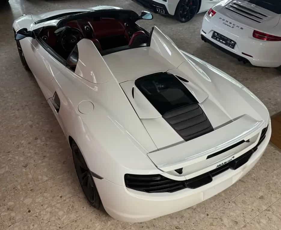McLaren MP4-12C 3.8 V8++TRAUM KFZ++ 07/2013-photo-12