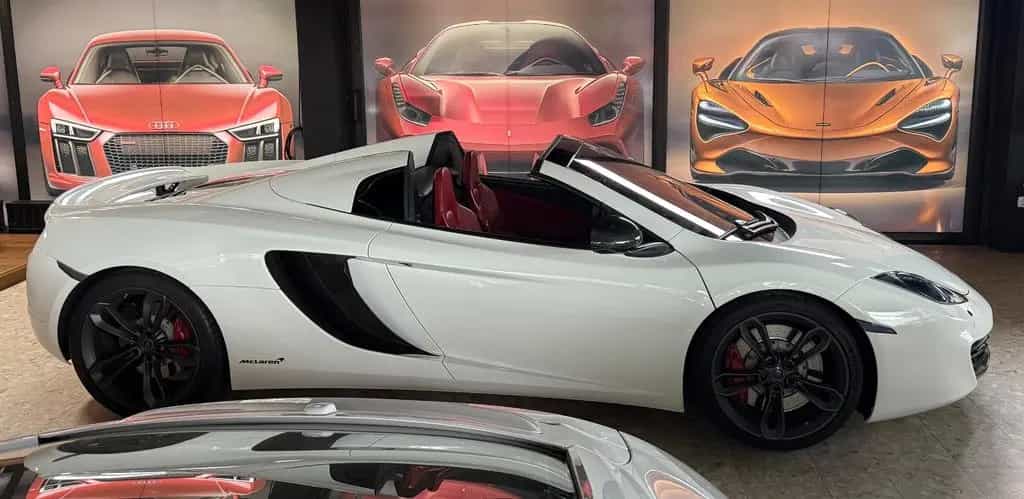 McLaren MP4-12C 3.8 V8++TRAUM KFZ++ 07/2013-photo-19