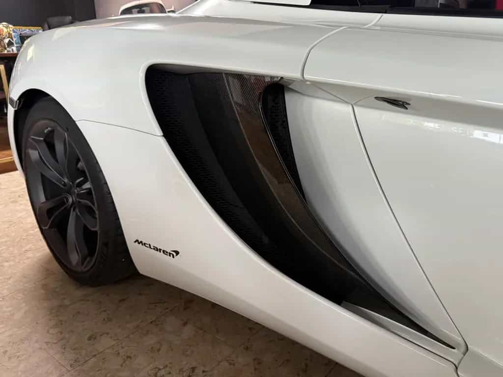 McLaren MP4-12C 3.8 V8++TRAUM KFZ++ 07/2013-photo-29