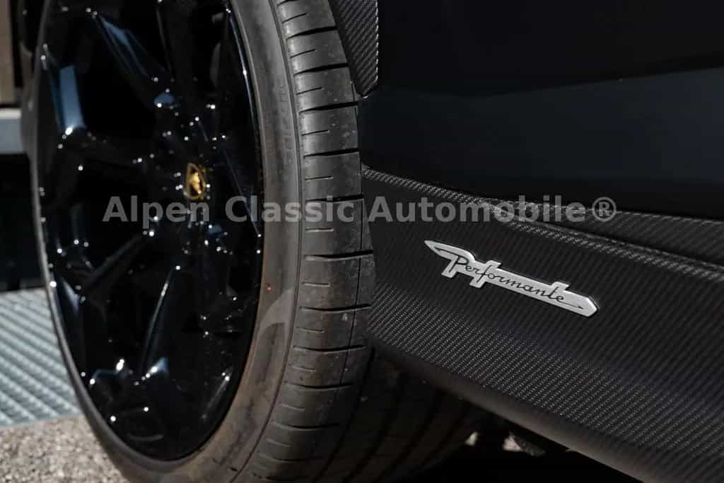 Lamborghini Urus Performante 23" Carbon, Nachtsicht, B&O 03/2023-photo-18