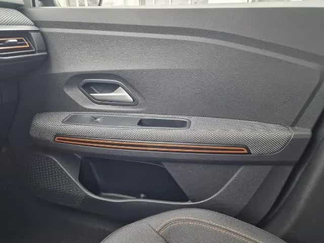 Dacia Sandero Stepway Express+*Navi*LED*DAB*R-Kamera*1 10/2023-photo-17