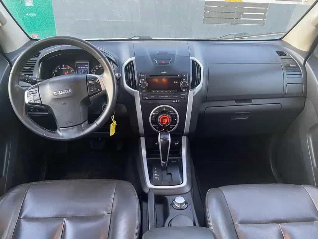 Isuzu D-Max Double Cab 4WD EDITION10 Premium 05/2016-photo-14