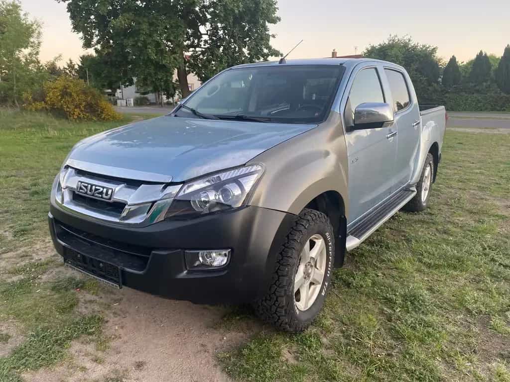 Isuzu D-Max Double Cab 4WD EDITION10 Premium 05/2016-photo-2