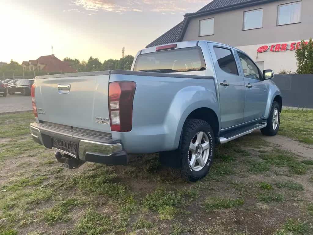 Isuzu D-Max Double Cab 4WD EDITION10 Premium 05/2016-photo-6