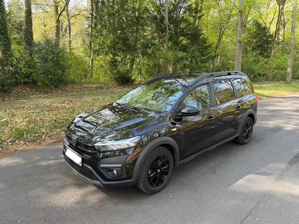 Dacia Jogger TCe 110 Extreme+ 7-Sitzer Extreme+ 04/2022-photo-2