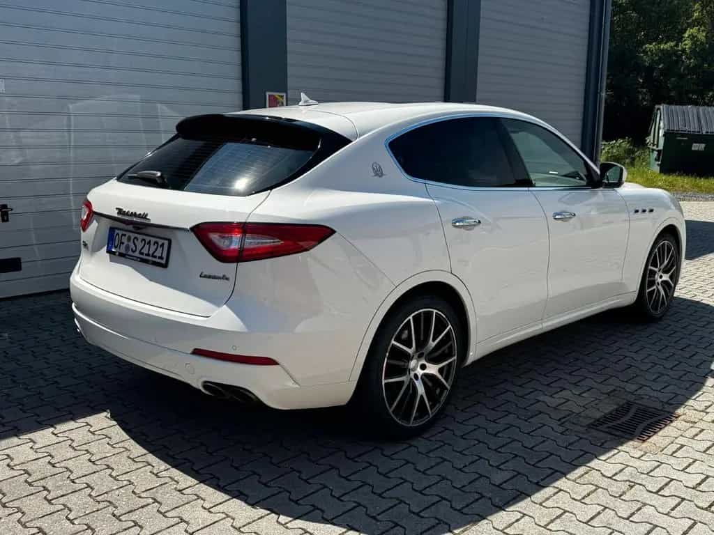 Maserati Levante SQ4 3.0 V6 Modena -Luxuriös, exklusiv! 10/2017-photo-3