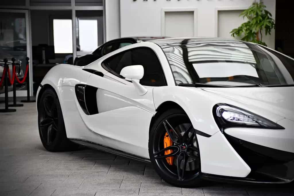 McLaren 570GT Coupe Dihedral | 4.618 km | Sammlerzustand 03/2017-photo-23