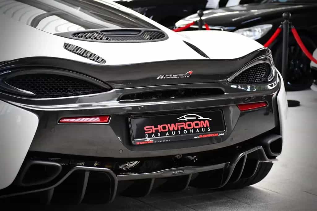 McLaren 570GT Coupe Dihedral | 4.618 km | Sammlerzustand 03/2017-photo-31
