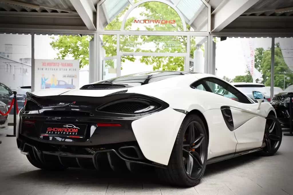 McLaren 570GT Coupe Dihedral | 4.618 km | Sammlerzustand 03/2017-photo-49