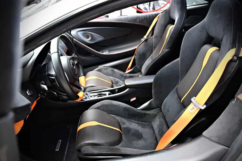 McLaren 570GT Coupe Dihedral | 4.618 km | Sammlerzustand 03/2017-photo-7