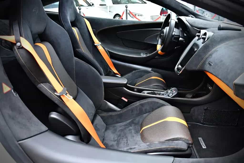 McLaren 570GT Coupe Dihedral | 4.618 km | Sammlerzustand 03/2017-photo-9