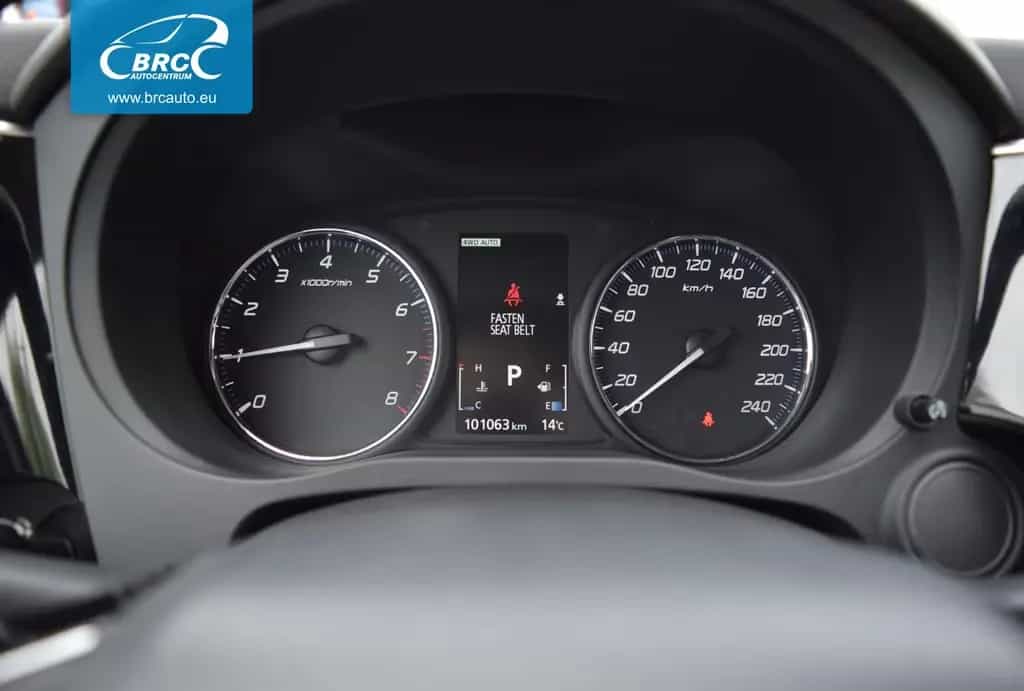 Mitsubishi Outlander A/T AWD 11/2015-photo-10