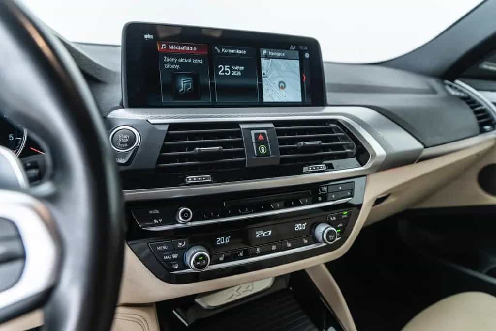 BMW X4 xDrive20d M-Sport*Scheckheft*Sitzbeluftung*Harma 10/2018-photo-31
