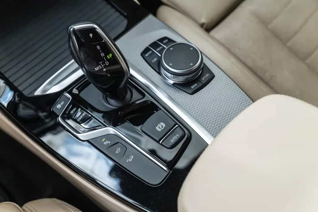 BMW X4 xDrive20d M-Sport*Scheckheft*Sitzbeluftung*Harma 10/2018-photo-34