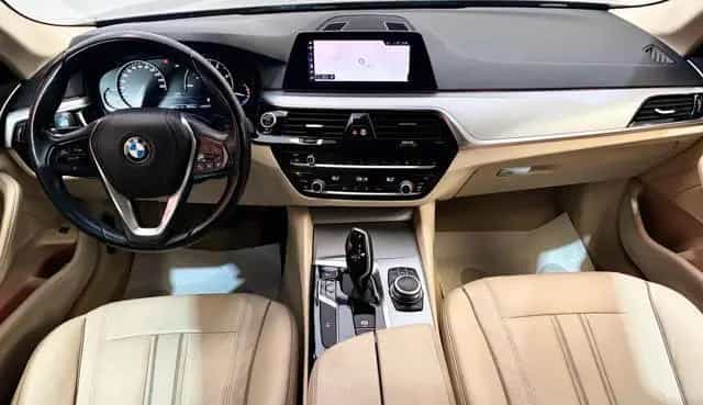BMW 520 d aut. Touring luxury *TUTTA TAGLIANDATA 11/2019-photo-11
