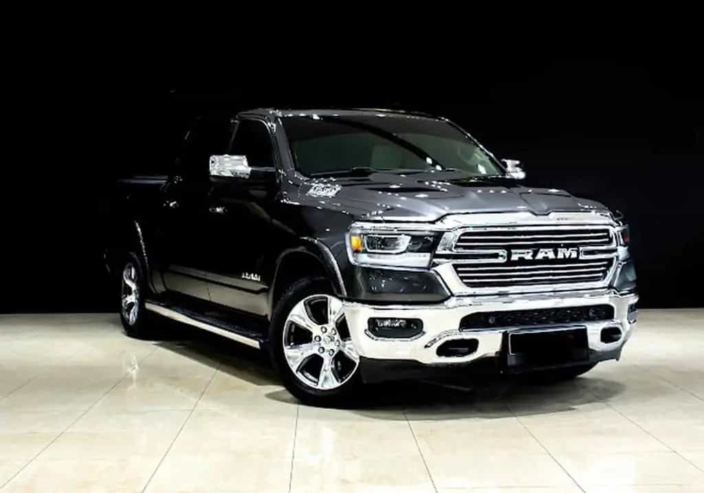 Dodge RAM CLEAN CARFAX*LARAMIE*RAMBOX*GARANTI*PANO*AHK*PDC 12/2021-photo-2