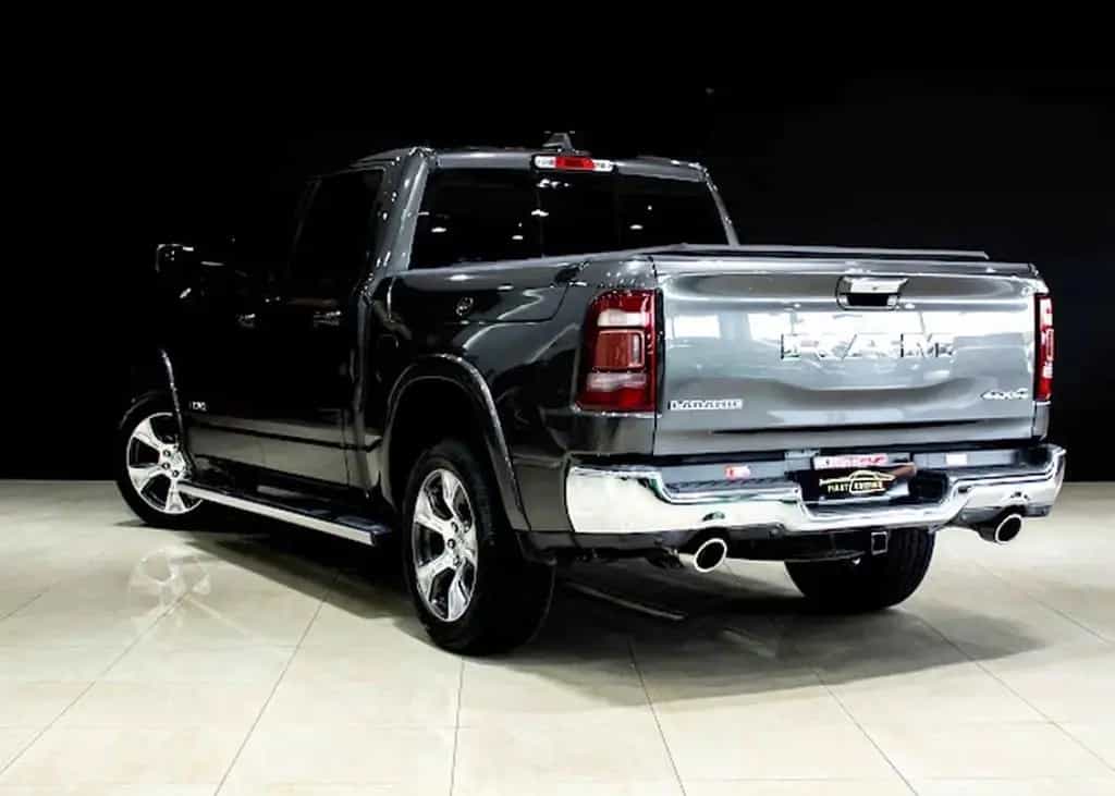 Dodge RAM CLEAN CARFAX*LARAMIE*RAMBOX*GARANTI*PANO*AHK*PDC 12/2021-photo-4