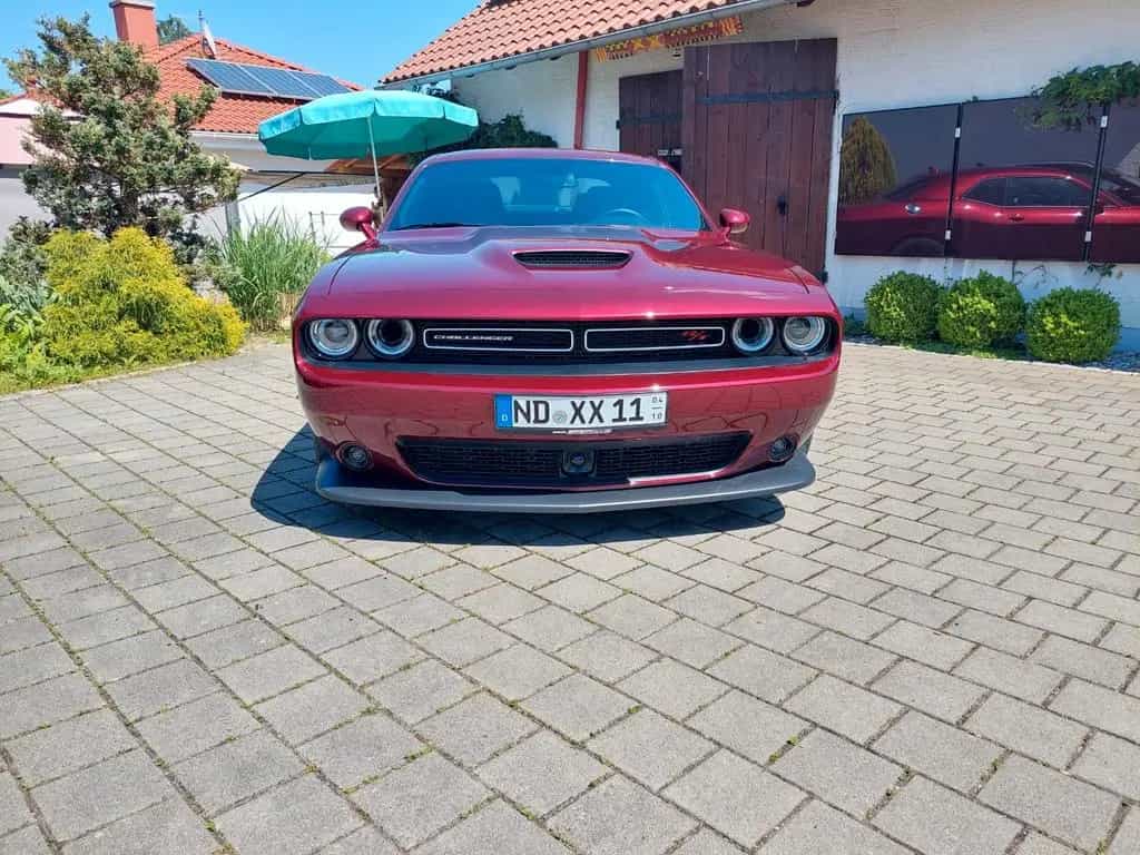 Dodge Challenger HU neu 5000km 5.7l V8 unfallfrei 03/2023-photo-0