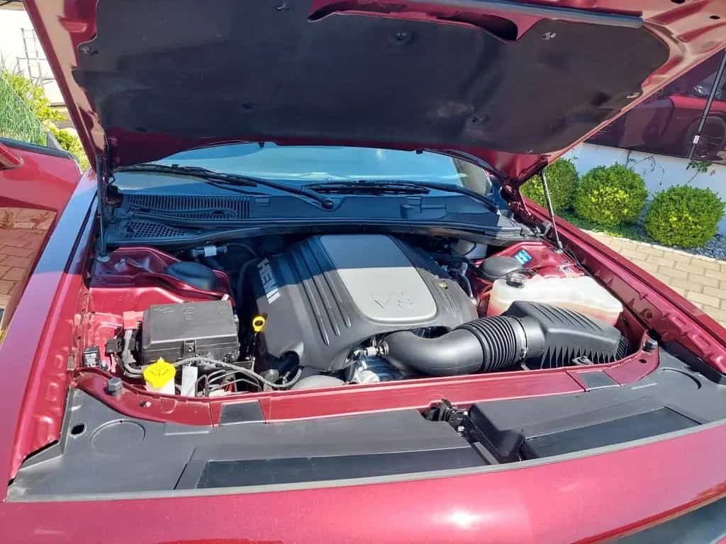 Dodge Challenger HU neu 5000km 5.7l V8 unfallfrei 03/2023-photo-11