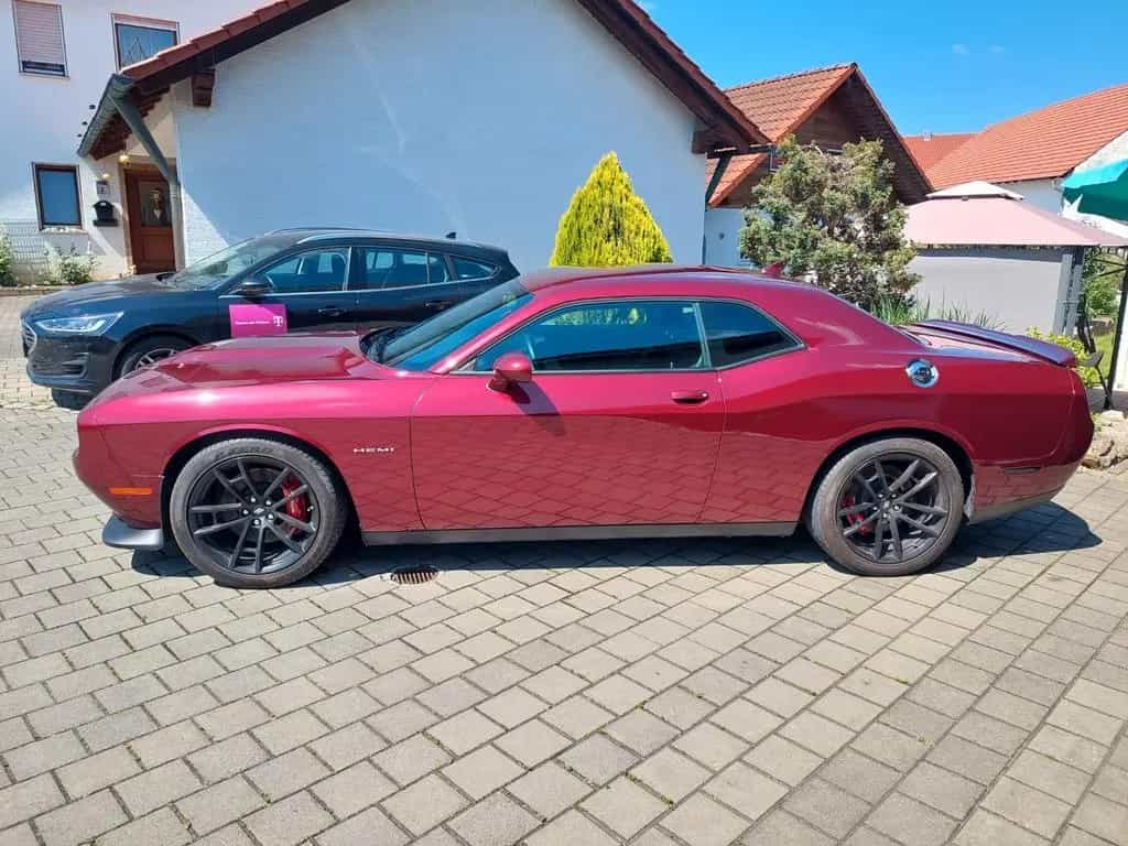 Dodge Challenger HU neu 5000km 5.7l V8 unfallfrei 03/2023-photo-5