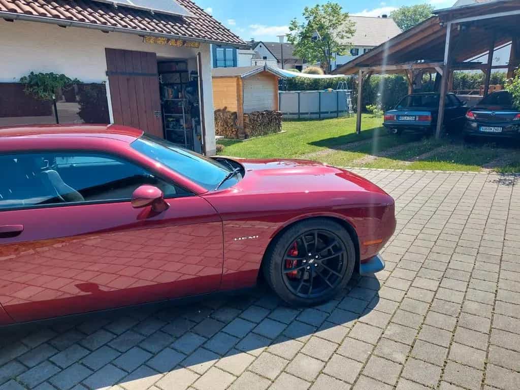 Dodge Challenger HU neu 5000km 5.7l V8 unfallfrei 03/2023-photo-6