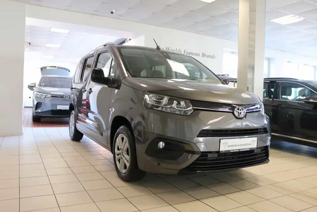 Toyota Proace (Verso) Proace City Verso L1 AHK Kamera 7Sitzer PDC DAB+ 03/2022-photo-11