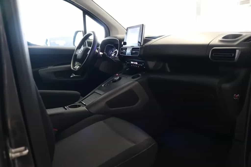 Toyota Proace (Verso) Proace City Verso L1 AHK Kamera 7Sitzer PDC DAB+ 03/2022-photo-31