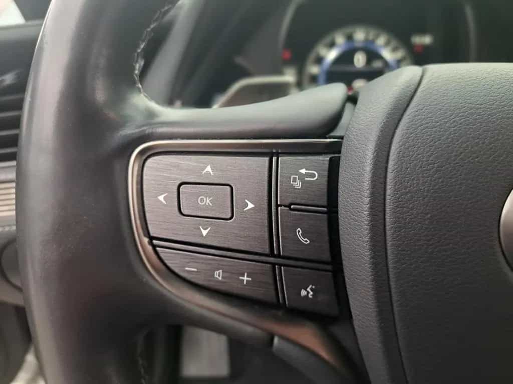Lexus LS 500 Top gepflegte Limousine* zuverlässig 09/2018-photo-21