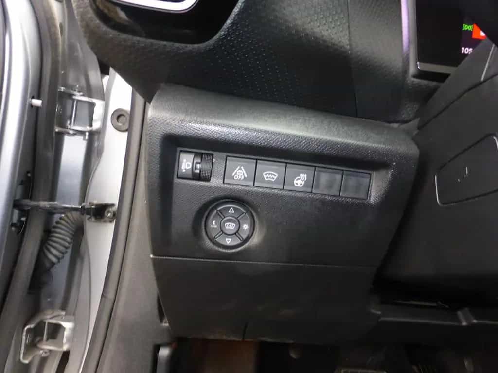 Citroën C4 Lim. Shine *LEDER*KAMERA*LED*HEAD-UP* 05/2021-photo-17