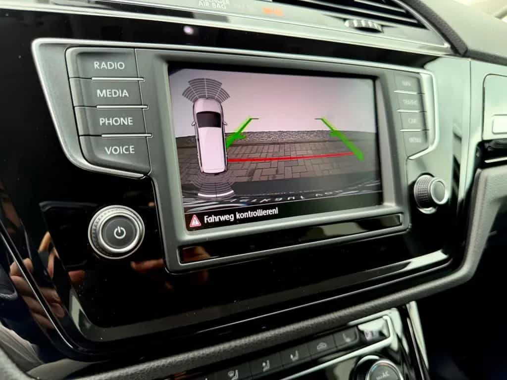 Volkswagen Touran Highline 1.8 TSI DSG /NAVI/LED/ACC/CAM/ 05/2015-photo-14