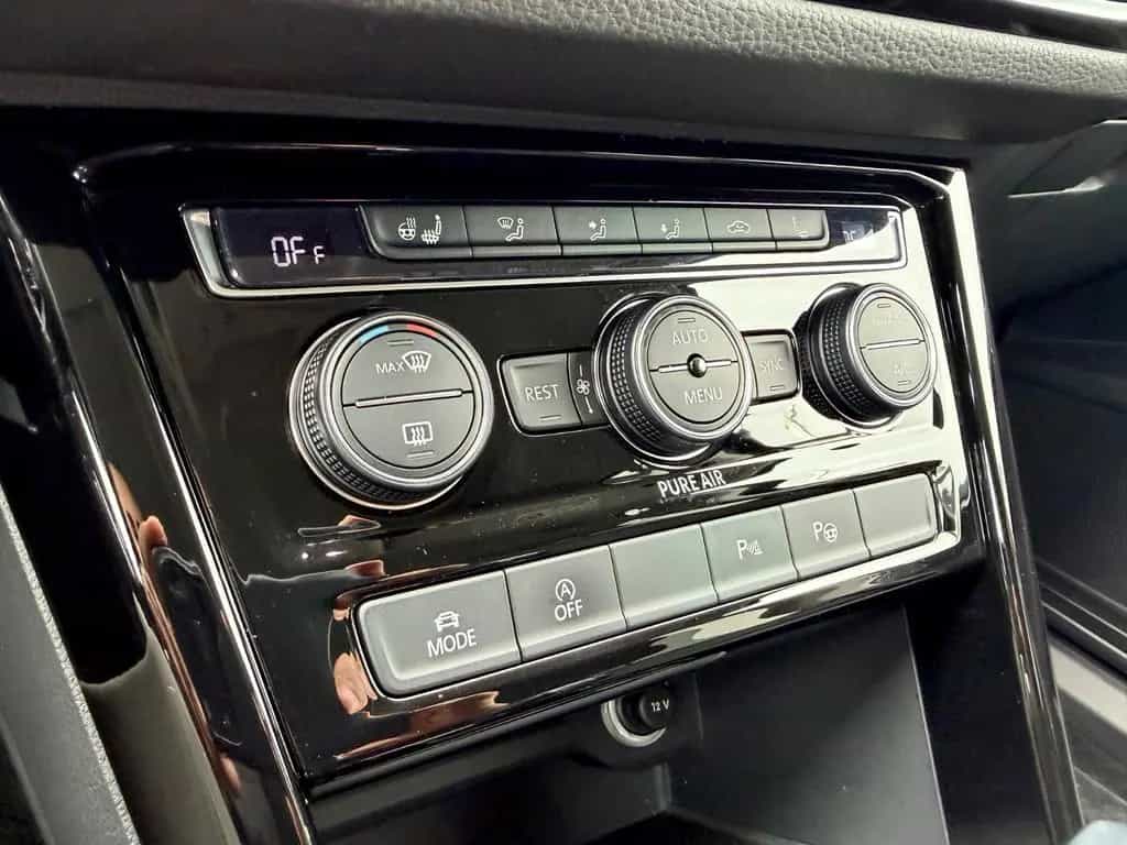 Volkswagen Touran Highline 1.8 TSI DSG /NAVI/LED/ACC/CAM/ 05/2015-photo-15