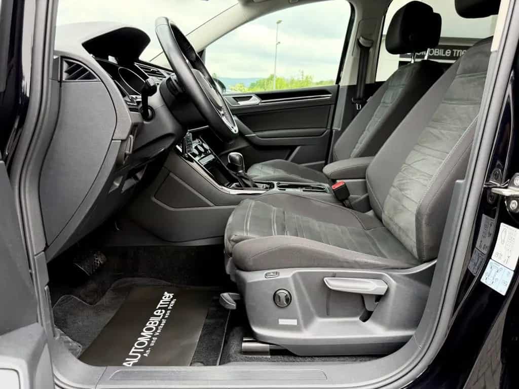 Volkswagen Touran Highline 1.8 TSI DSG /NAVI/LED/ACC/CAM/ 05/2015-photo-6