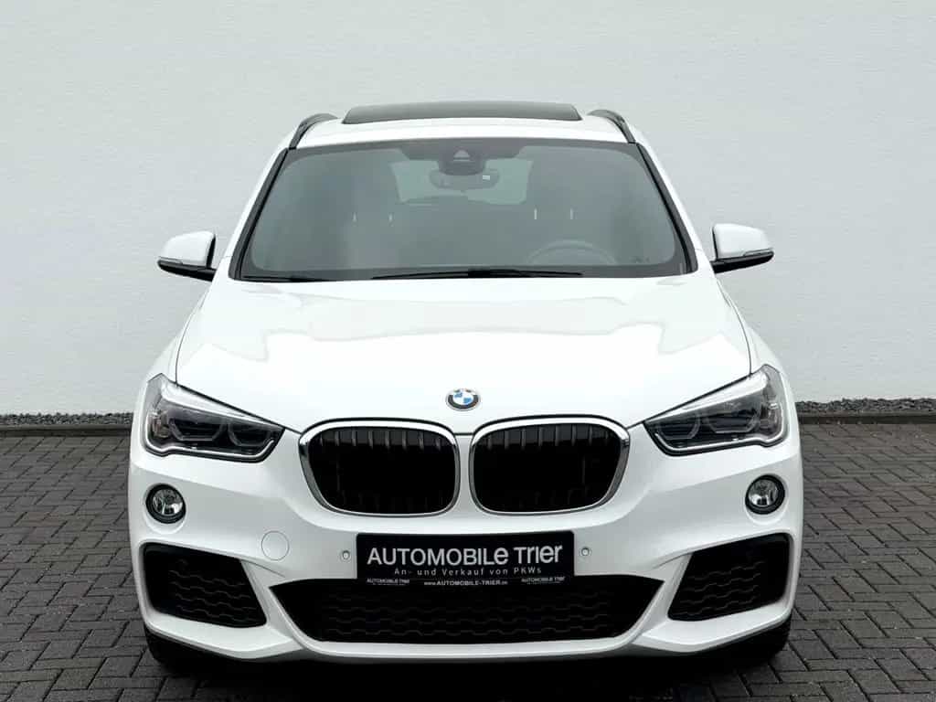 BMW X1 xDrive 25 i M Sport Paket /NAVI/LED/PANO/AHK/ 09/2017-photo-1