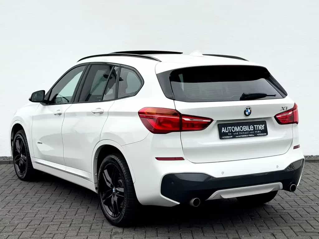 BMW X1 xDrive 25 i M Sport Paket /NAVI/LED/PANO/AHK/ 09/2017-photo-6