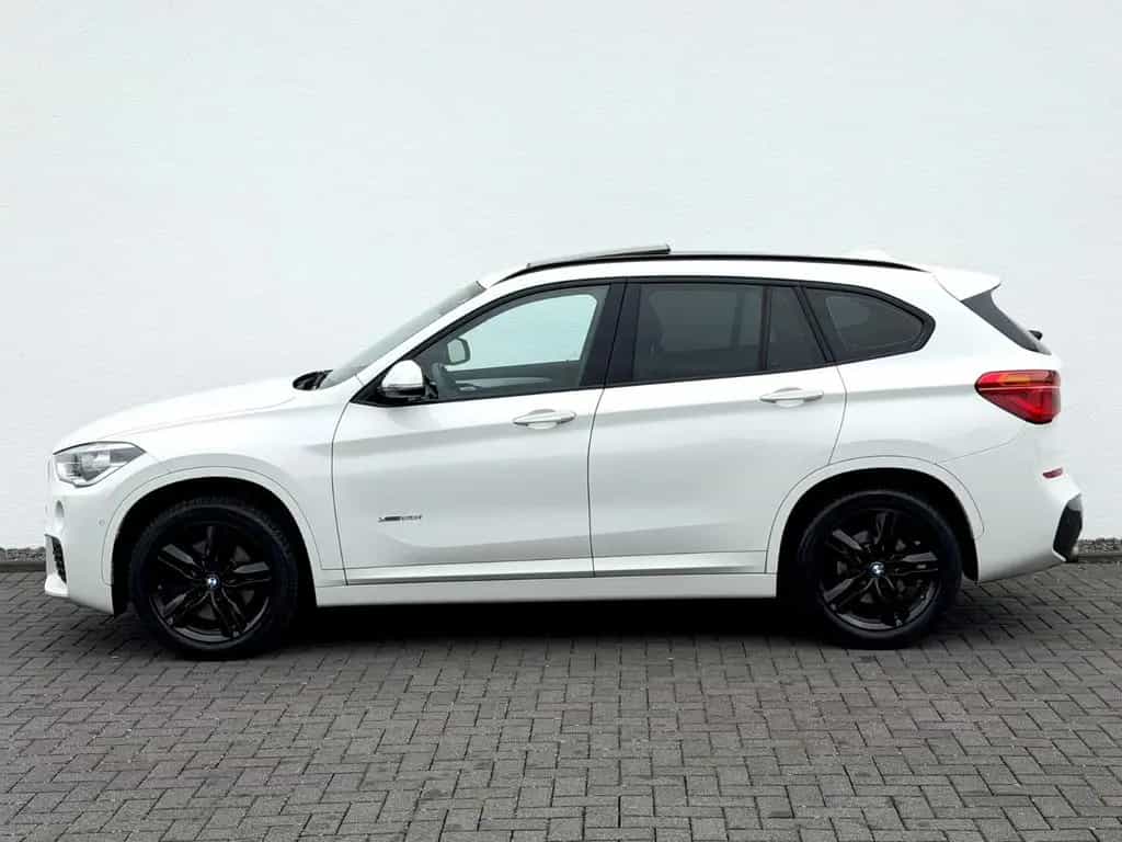 BMW X1 xDrive 25 i M Sport Paket /NAVI/LED/PANO/AHK/ 09/2017-photo-7