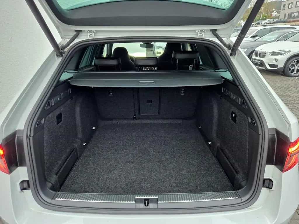 Skoda Superb Combi Sportline 2.0 TSI DSG / / 1.HAND // 07/2022-photo-14