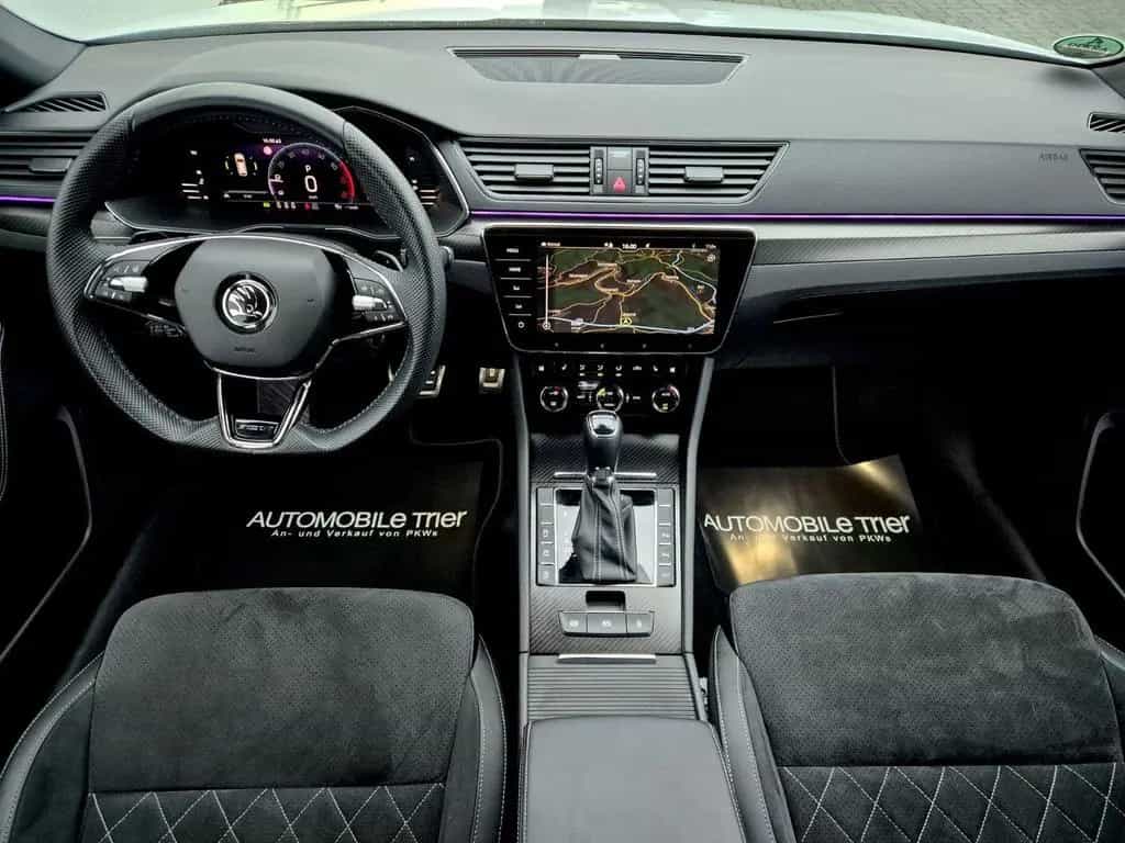 Skoda Superb Combi Sportline 2.0 TSI DSG / / 1.HAND // 07/2022-photo-9