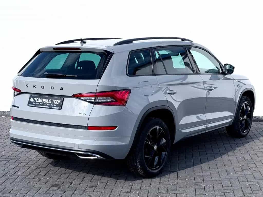 Skoda Kodiaq Sportline 2.0 TSI DSG 4x4 /LED/ACC/AHK/ 10/2019-photo-4