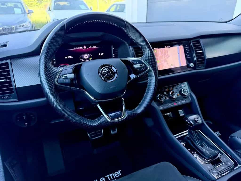 Skoda Kodiaq Sportline 2.0 TSI DSG 4x4 /NAVI/LED/AHK/ 12/2020-photo-10