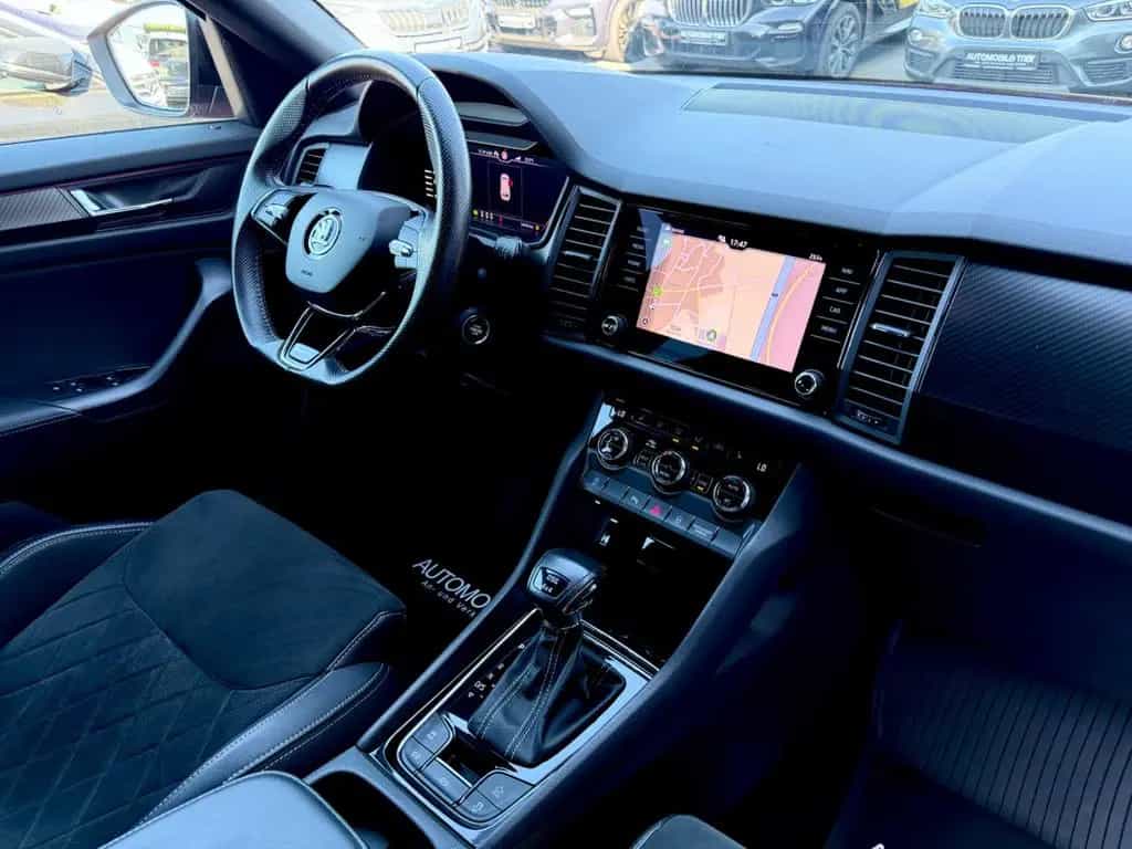 Skoda Kodiaq Sportline 2.0 TSI DSG 4x4 /NAVI/LED/AHK/ 12/2020-photo-11